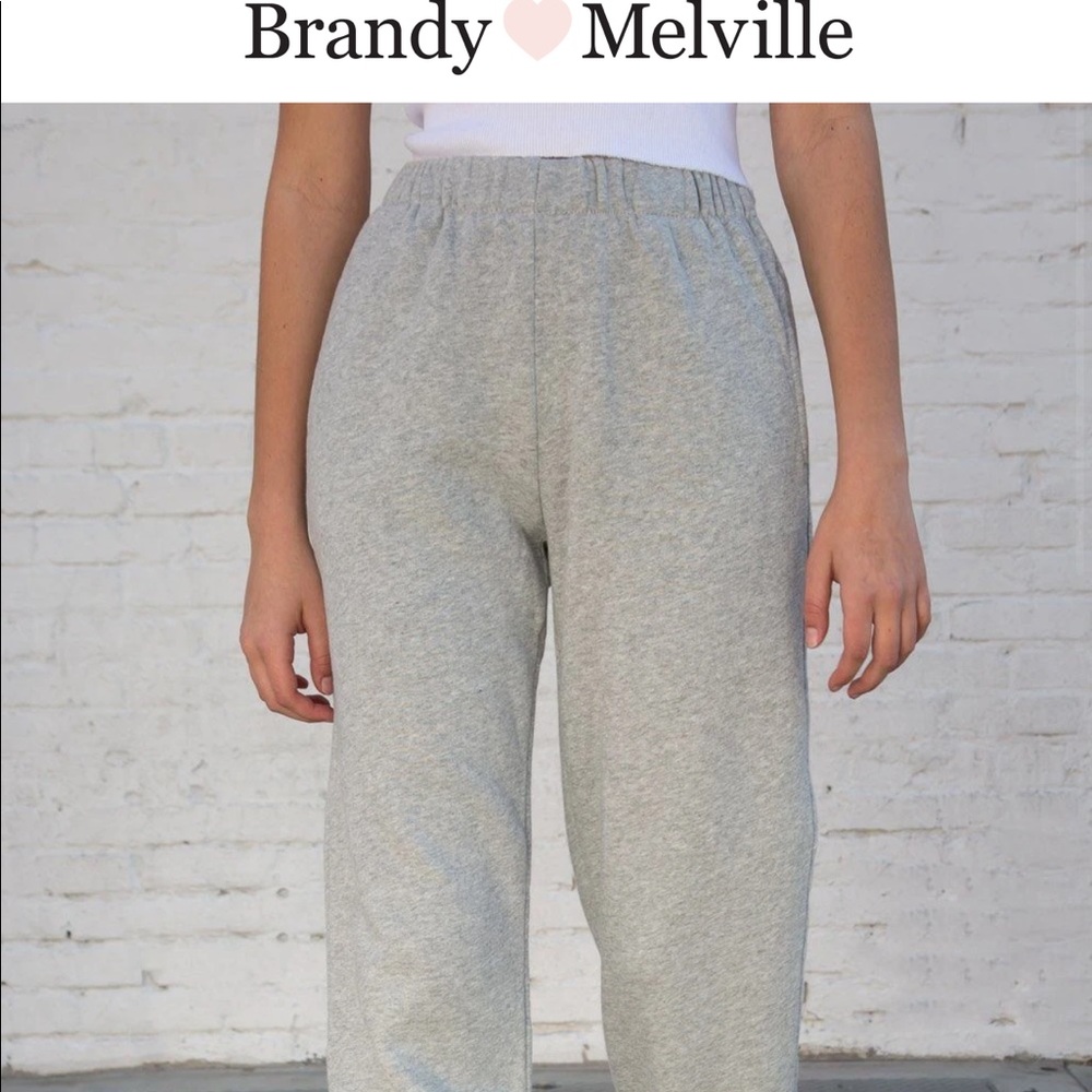 Brandy Melville Rosa Sweatpants